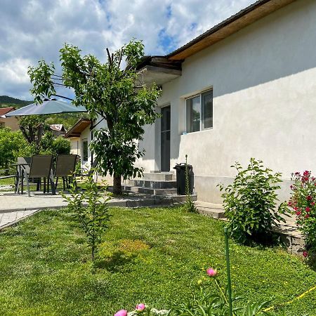 Casuta de vacanta Villa Călimăneşti Exterior foto